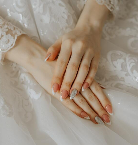 Hot Tip Nails: A Trend That Never Goes Out of Style