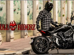 Riding with Attitude: The Skull Riderz Experience