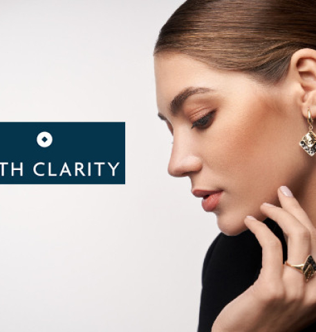 With Clarity Jewelry: Where Quality Meets Grace