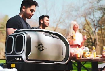 ZeroBreeze: Your Summer Essential for Adventure and Comfort