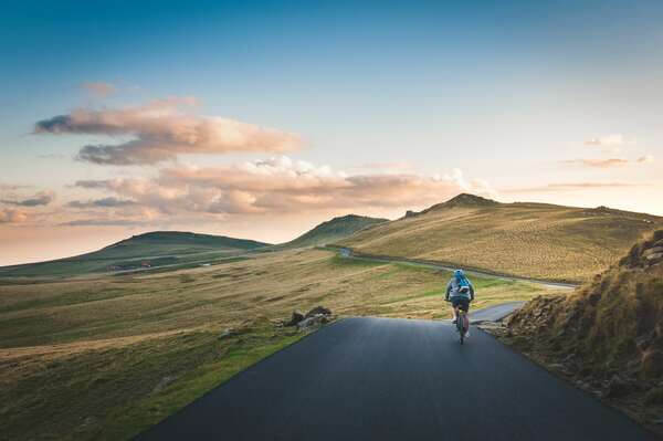 Things To Follow While Travelling To New Destinations Alone